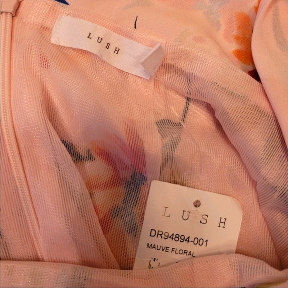 Lush Maxi Dress - Picture 4 of 5